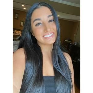 Meet your Posher, Alyssa